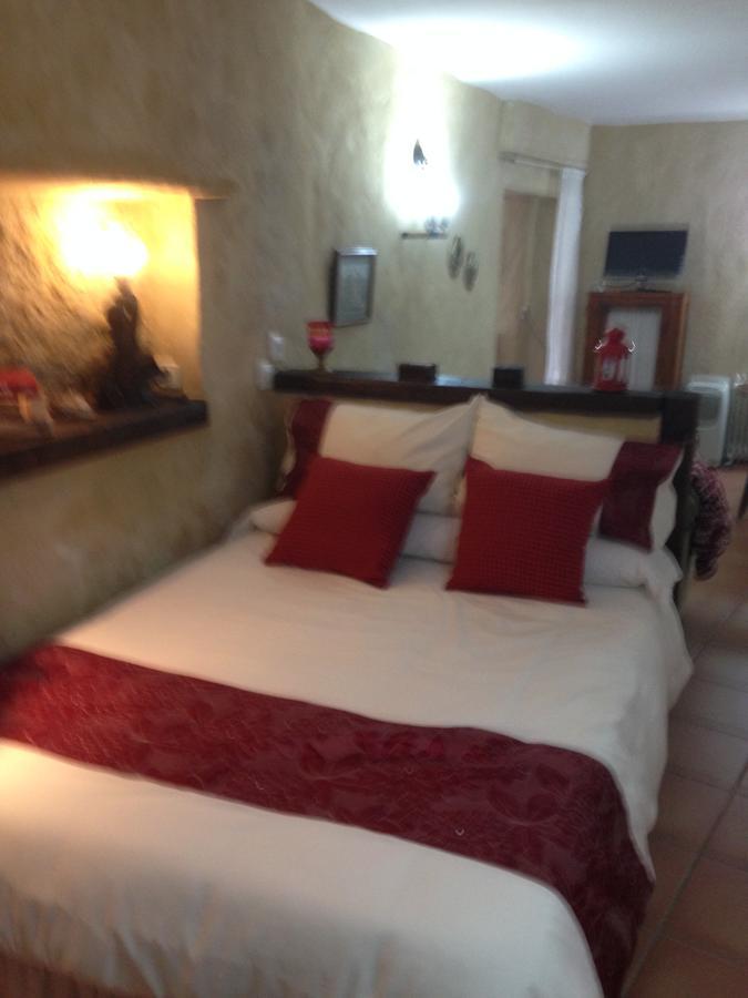 דירות וחר דה לה פרונטרה Casas Andrea La Cueva מראה חיצוני תמונה
