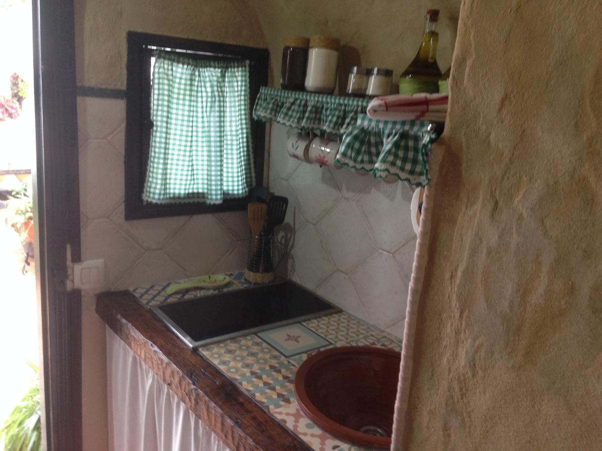 דירות וחר דה לה פרונטרה Casas Andrea La Cueva מראה חיצוני תמונה